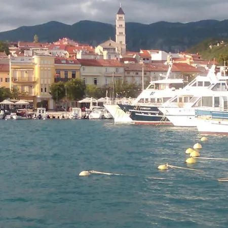 Renata * Novi Vinodolski